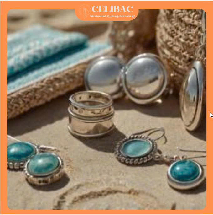 Bảo quản Bông tai bạc đặt cạnh mỹ phẩm và phụ kiện biển